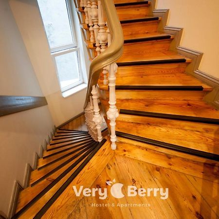 Very Berry - Garbary 27 - Apartament Z Balkonem, Old City, Check In 24H Lejlighed Poznań Eksteriør billede