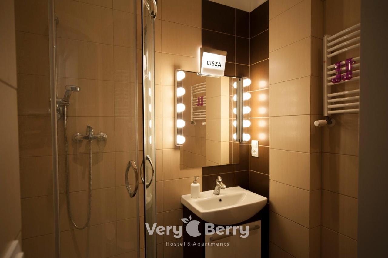 Very Berry - Garbary 27 - Apartament Z Balkonem, Old City, Check In 24H Lejlighed Poznań Eksteriør billede
