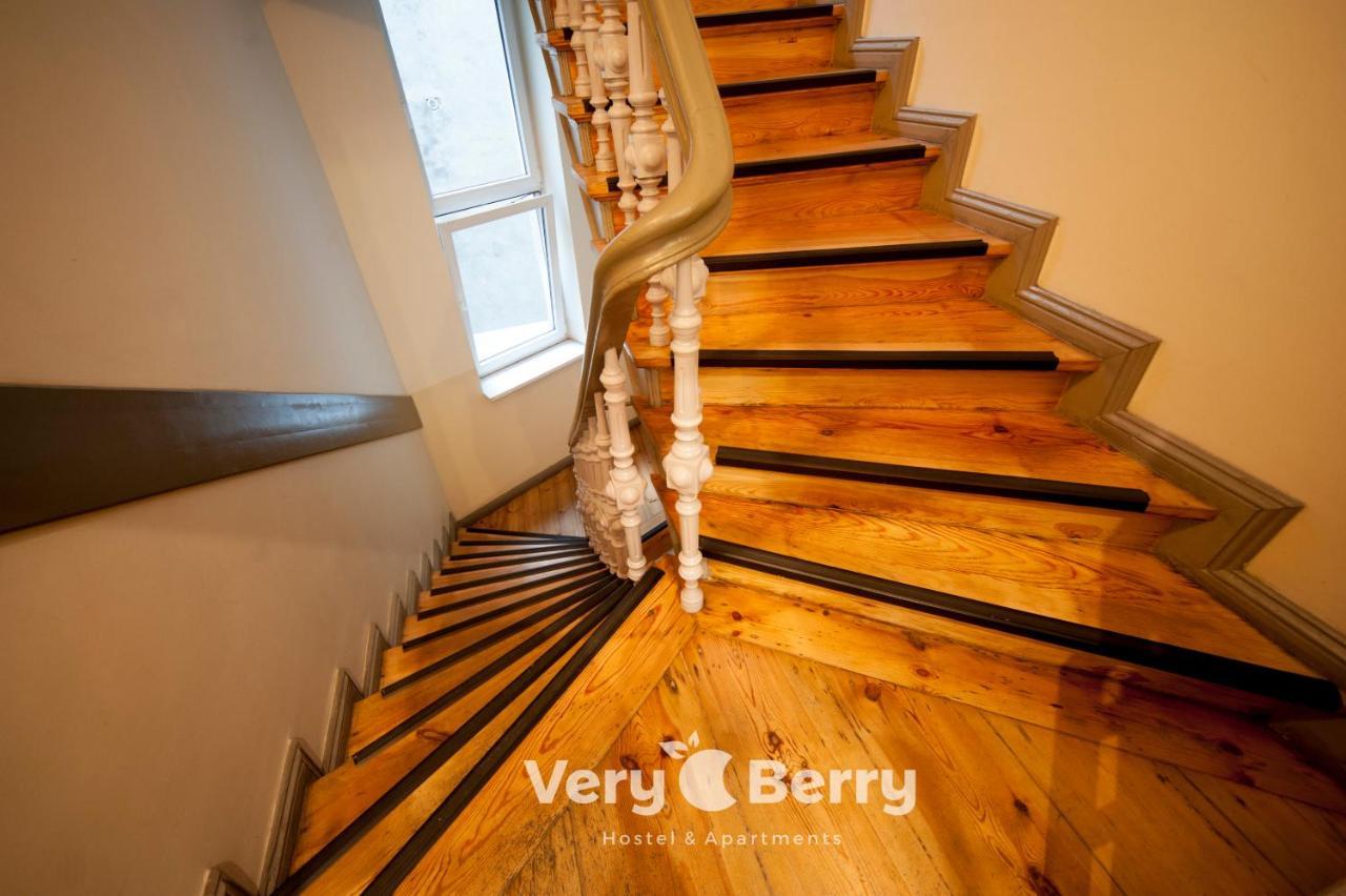 Very Berry - Garbary 27 - Apartament Z Balkonem, Old City, Check In 24H Lejlighed Poznań Eksteriør billede