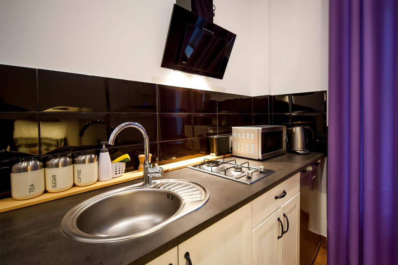 Very Berry - Garbary 27 - Apartament Z Balkonem, Old City, Check In 24H Lejlighed Poznań Eksteriør billede